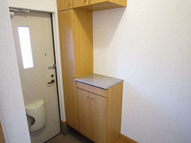 イデアル　ファミーユ　Ⅱ 玄関