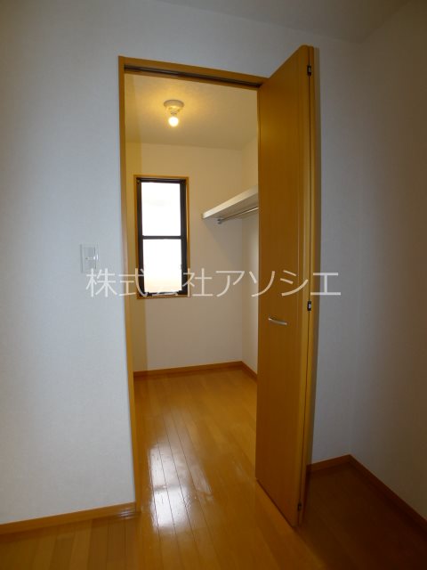 アピエ　参番館 収納