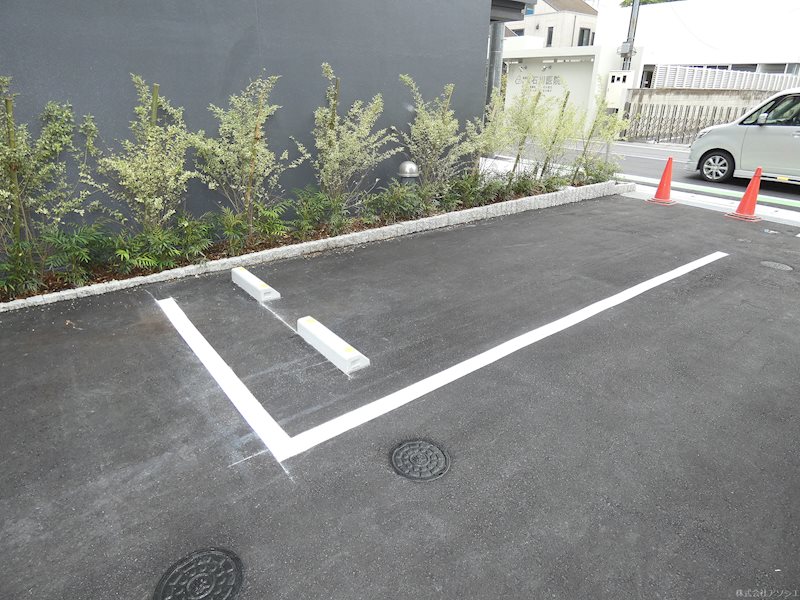 Laule’a 越谷 駐車場