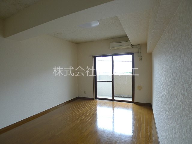 プレール越谷 リビング