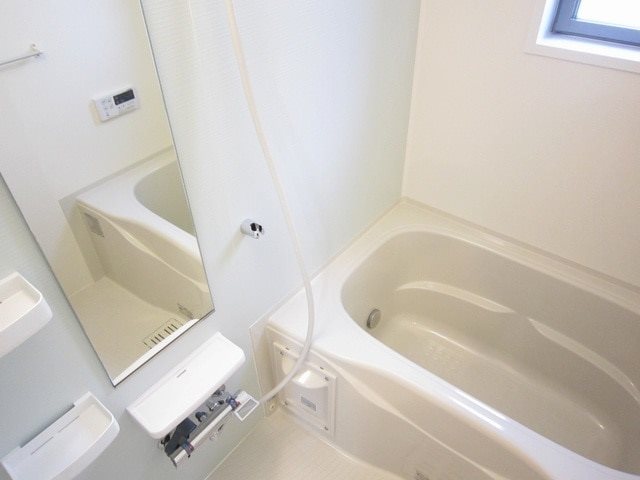 クイーンハウス 風呂画像