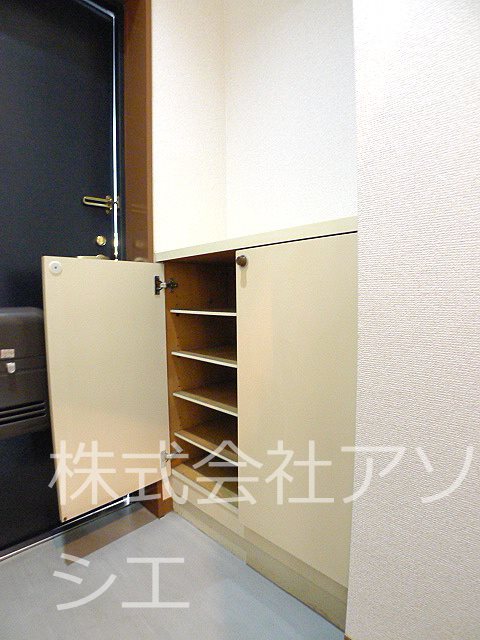 会田ビル 収納