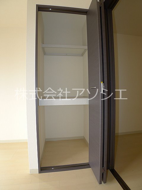 アヴァンティ 収納