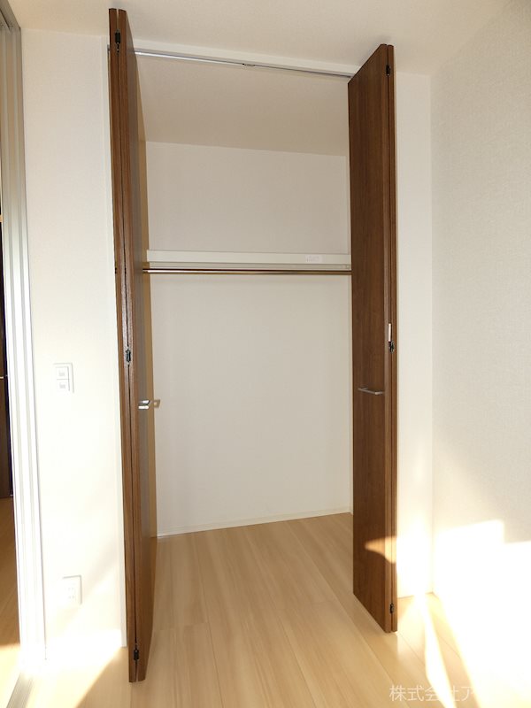 利根レジデンス 収納