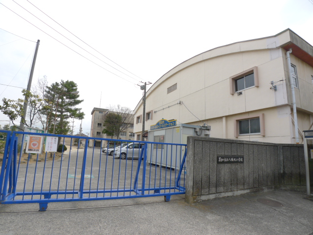 サンクレストール吉岡Y 小学校