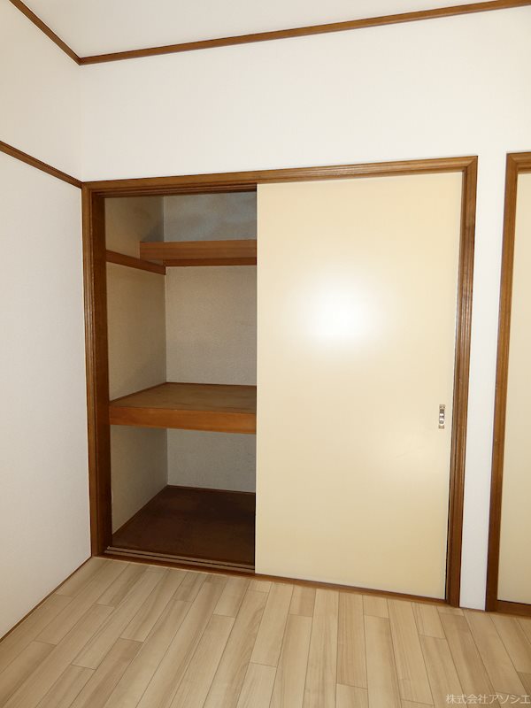 エクレールⅢ 収納
