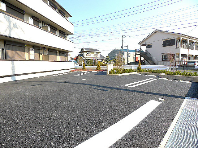 CHコート 駐車場