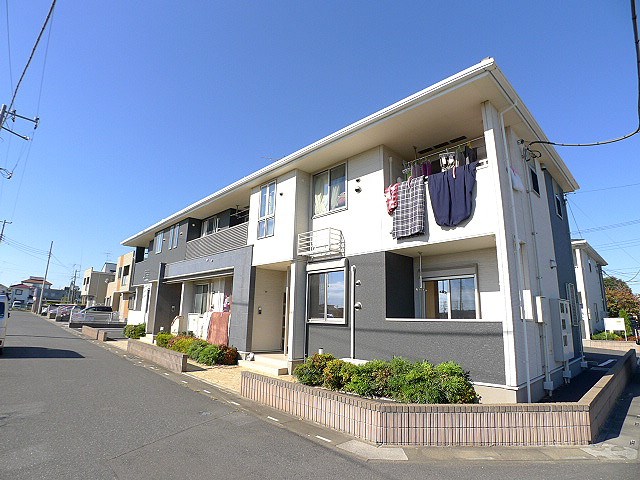 エスカレントⅡ 外観