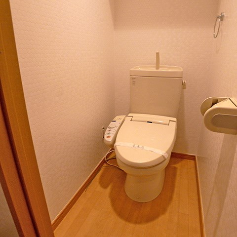 エクセレントこはく トイレ