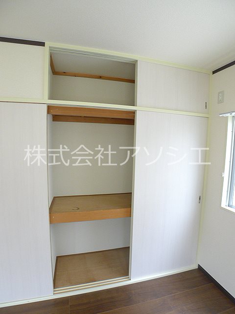 酒井ビル 収納