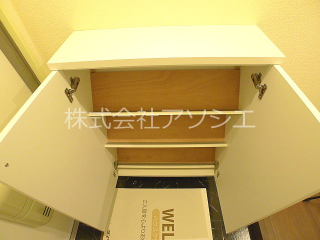 酒井ビル 収納