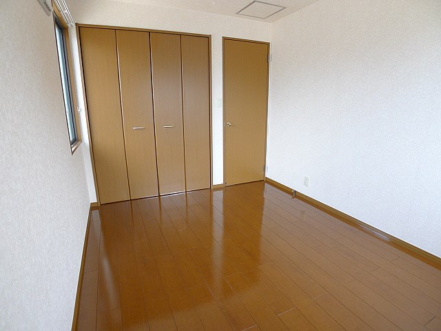 カームリーⅠ ベッドルーム