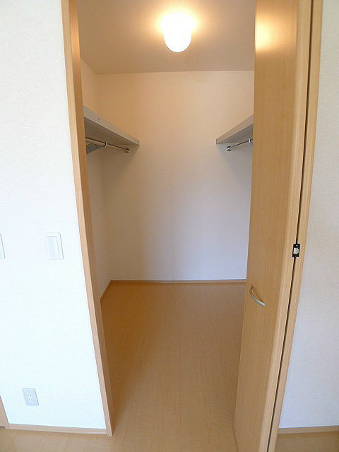オッツ吉川A 収納