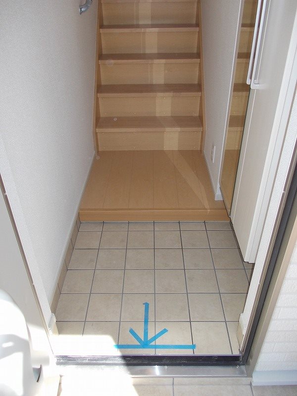 エクセレントガーデン 玄関