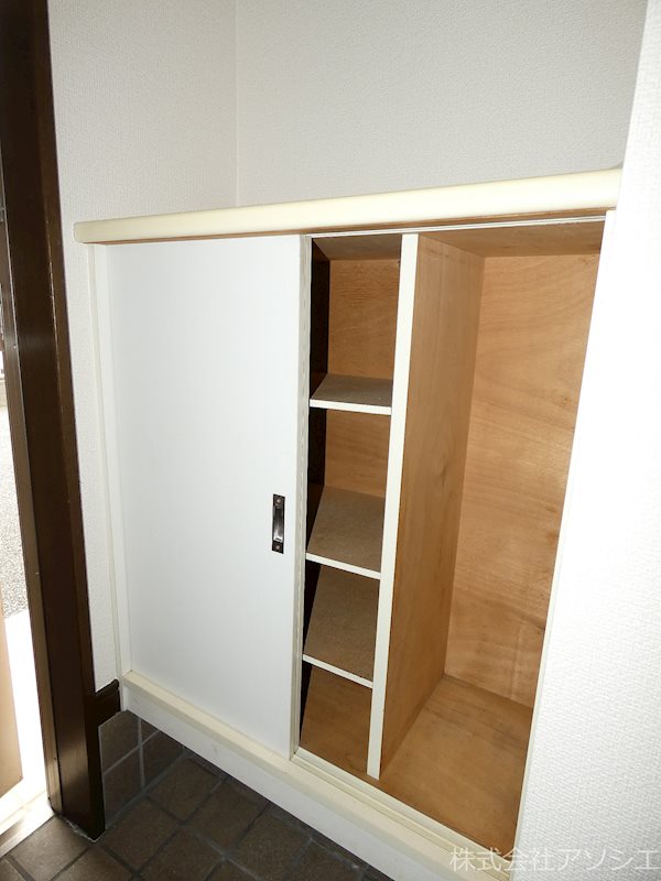 テラスヴェルデC棟 収納