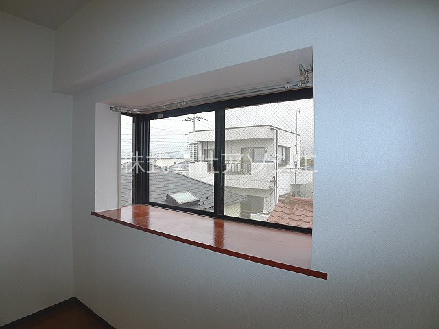 エンブレム東大沢 内装