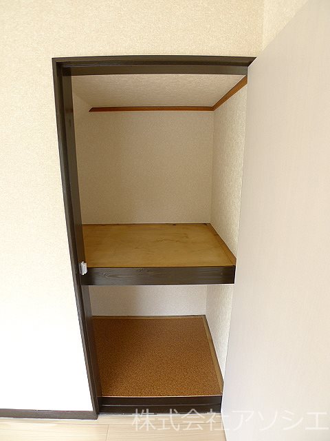 コーポ鈴木　B 収納
