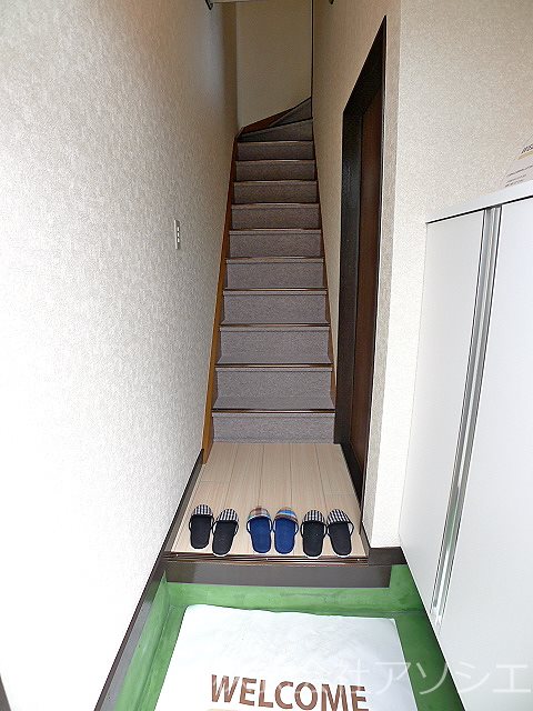 コーポ鈴木　B 玄関