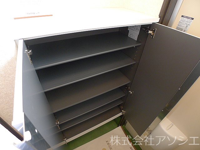 コーポ鈴木　B 玄関