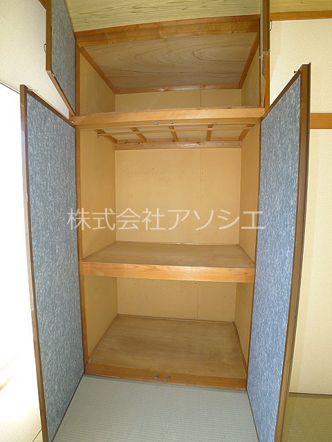林貸家 収納