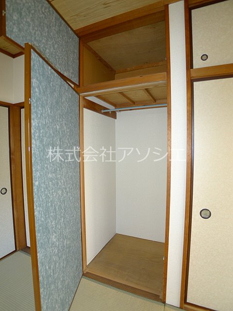 林貸家 収納