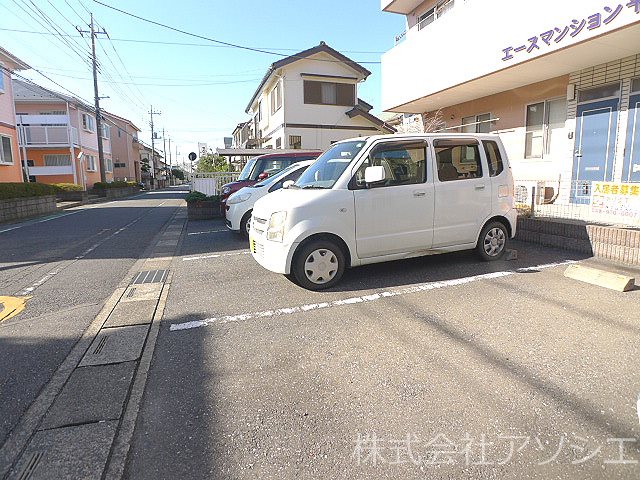 MSP.SENGENDAINISHI 駐車場