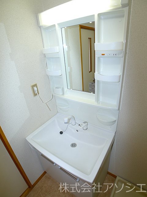 信用第2ビル 洗面所