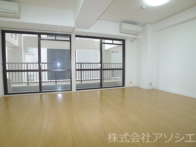 グリーンパーク三郷 リビング