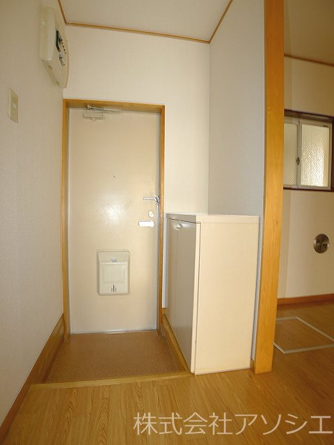 エルシティ中村 玄関