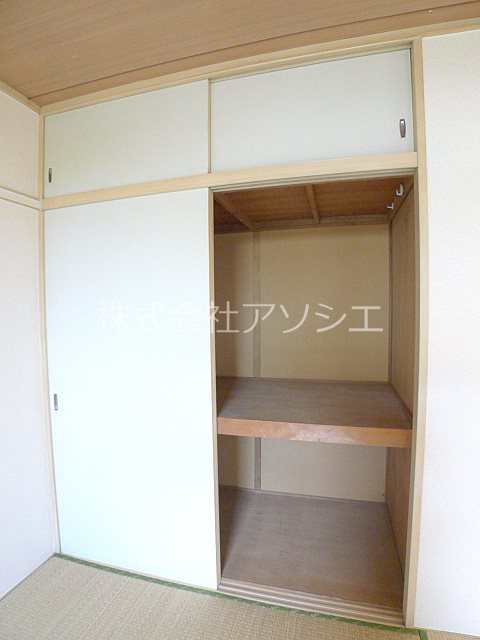 ウインディア平野 収納