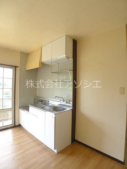 ウインディア平野 キッチン