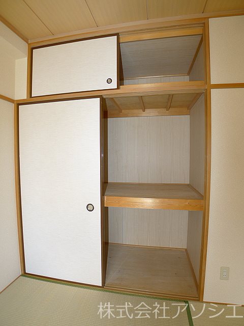 ロイヤル島田 収納