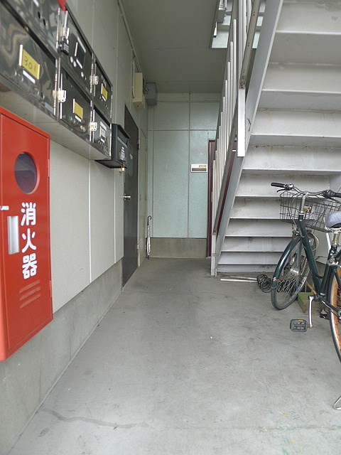 トーシンコーポ エントランス