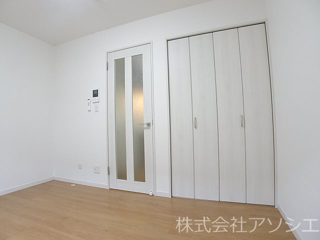 ウエストガーデン大場 ベッドルーム