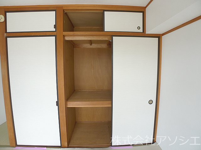 リエールヤマモト 収納