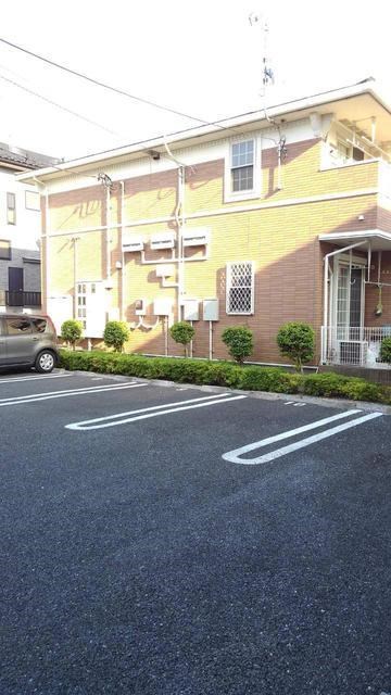 アルカディアⅥ 駐車場