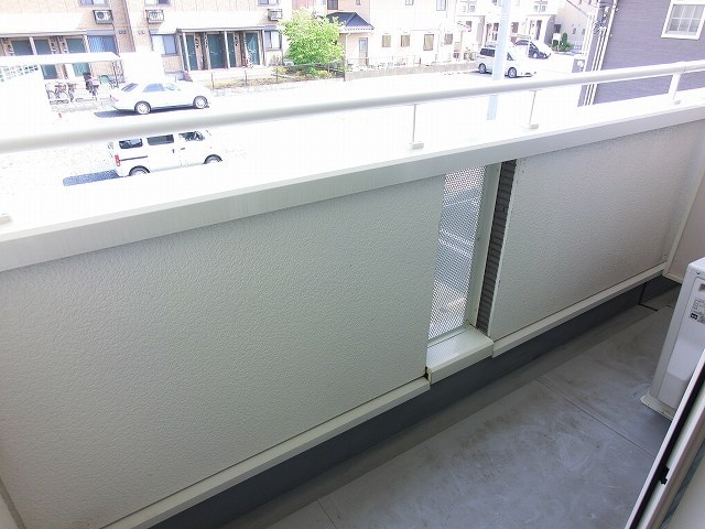 アーバンウィンズⅥ ベランダ