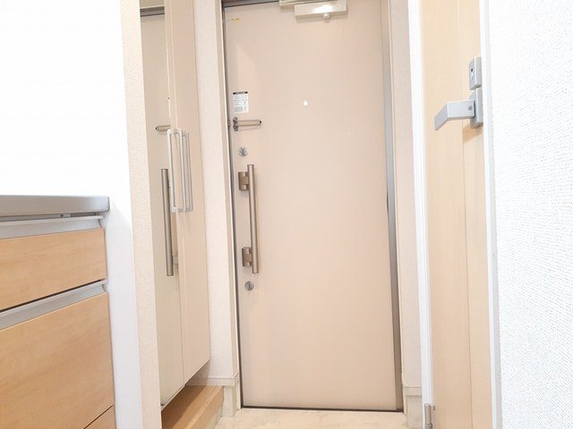 アフェクト　スクエア 玄関