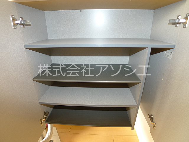 シャルム・ソワニエB 収納