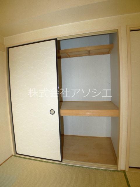 欅壱番館 収納