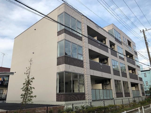 シャングリラ 外観