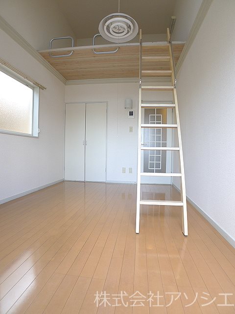 プレステージ吉川 リビング