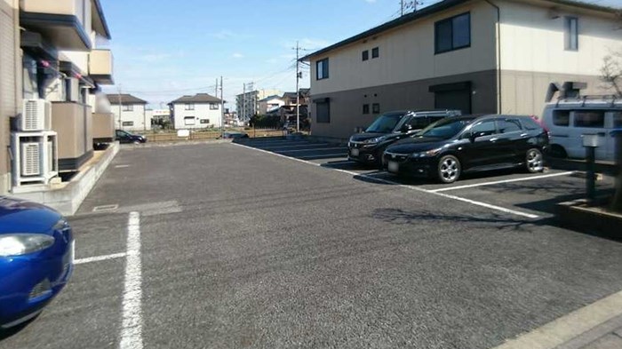 コスモスハイム　Ⅱ 駐車場