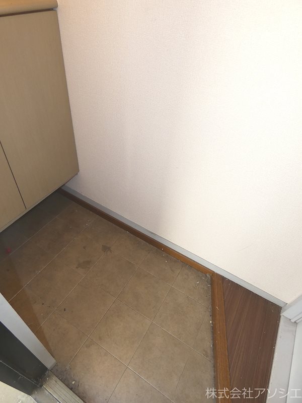 ピラタスⅡ 玄関