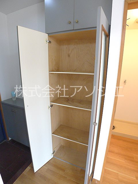 R・Mマンション 収納