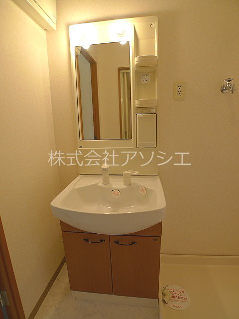 ファースト・グローリーヒルズ 洗面所