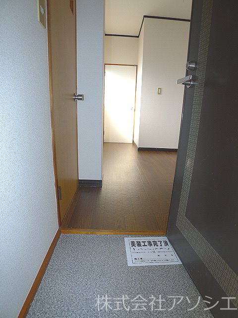 本町アーバンハイツ 玄関