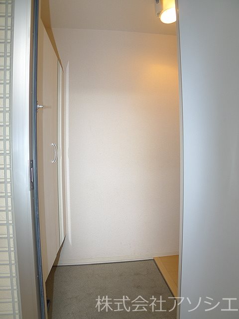Shosen-House 玄関