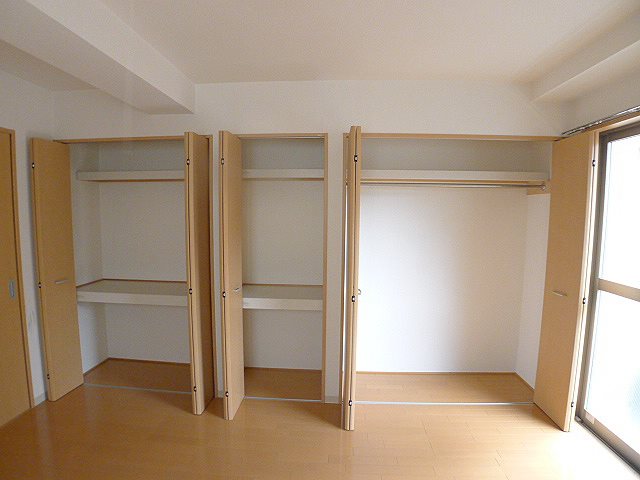 天王山レジデンス弥生町 収納