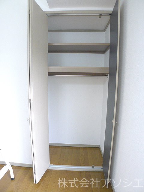 メゾンあけぼの 収納